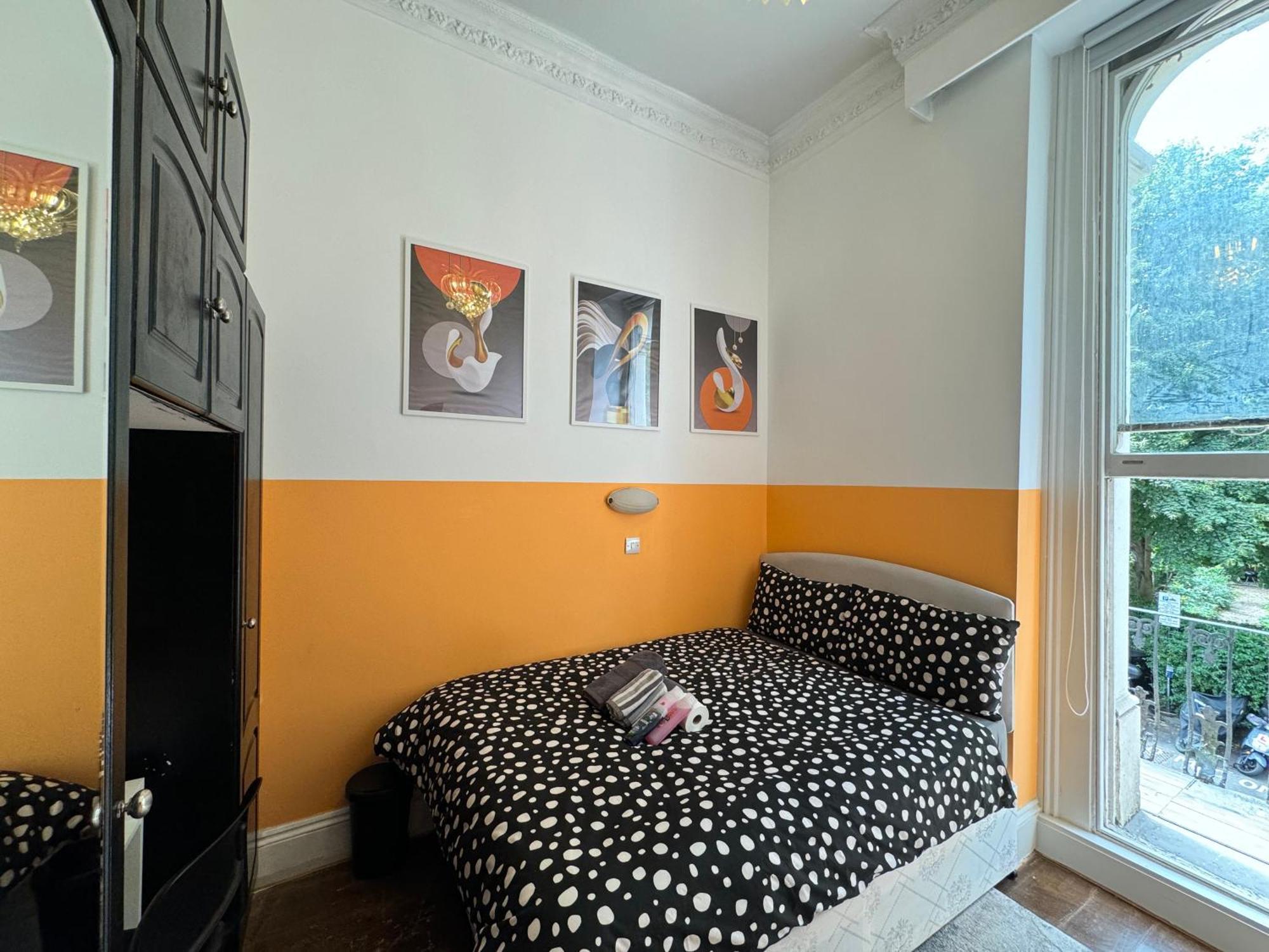 Central, Compact And Fashion Flat For 4 People With Breakfast In Kensington Zone 1 London Eksteriør billede